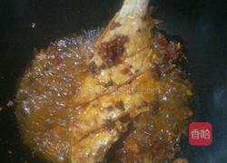 红烧剥皮鱼的做法图解5