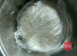 韭菜大肉馅饺子的做法图解1