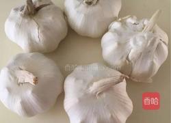 醋泡大蒜的做法图解1