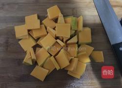 南瓜泥盖饭的做法图解1