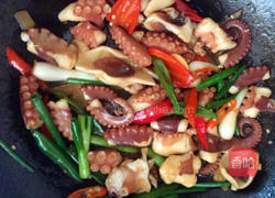 双椒炒章鱼的做法图解8