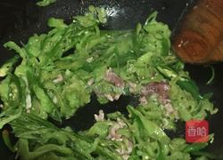 苦瓜炒肉的做法图解4