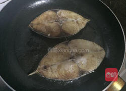 香煎马胶鱼的做法图解3