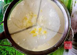 牛奶鸡蛋羹的做法图解5