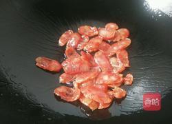 黄瓜炒腊肠的做法图解3