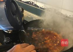 藿香泡菜鯽魚的做法图解3