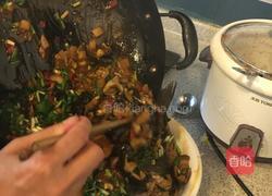 藿香泡菜鯽魚的做法图解8