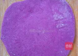 紫薯玫瑰花馒头的做法图解2