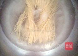 家庭孜然炒面的做法图解3