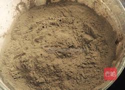 龟苓膏的做法图解1