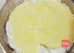 戚风蛋糕的做法图解8