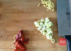 豌豆牛肉的做法图解2