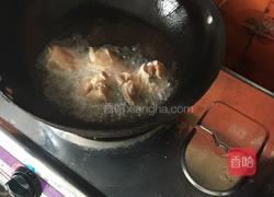 脆皮猪蹄的做法图解3