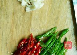 尖椒炒牛肉的做法图解4