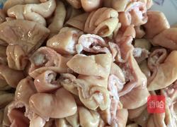 溜肥肠的做法图解1