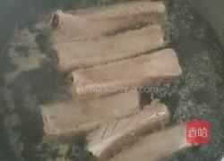 糖醋排骨的做法图解1