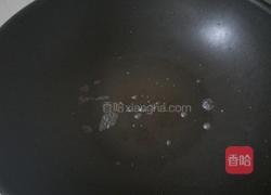 番茄酱炒馒头丁的做法图解3