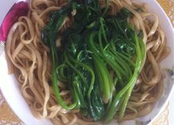 菠菜炒粉条