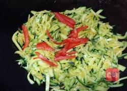 嫩南瓜炒鸡蛋的做法图解16