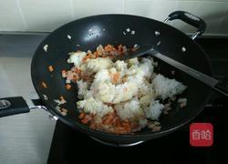 培根杂蔬蛋炒饭的做法图解6