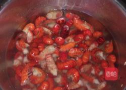 麻辣虾尾的做法图解1