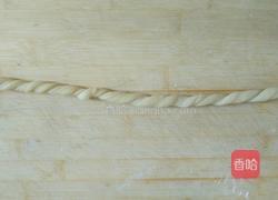 奶香蜂蜜麻花的做法图解6