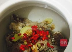 薏米山药炖筒骨的做法图解5