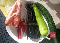 酸辣蕨根粉的做法图解1