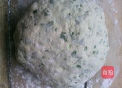 葱花花椒叶油饼的做法图解4