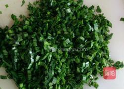 韭菜鸡蛋饼的做法图解2