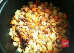 腊肉土豆焖饭的做法图解12
