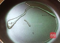 鸡蛋胡萝卜丝饼的做法图解2