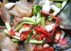 香蒜炒腊肉的做法图解4