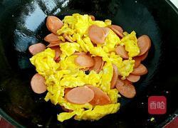 火腿肠炒鸡蛋的做法图解6