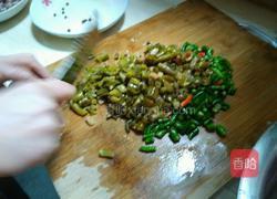 麻辣鱿鱼块的做法图解2