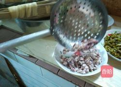 麻辣鱿鱼块的做法图解5