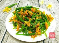 炝拌黄瓜花的做法图解7