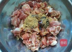 孜然牙签羊肉的做法图解3