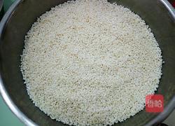 包粽子(蛋黄肉粽)的做法图解4