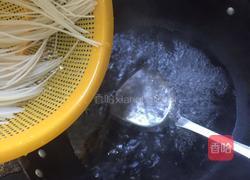 榨菜肉丝炒米粉的做法图解2