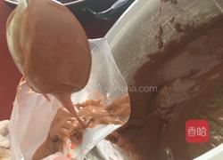 巧克力蛋糕棒棒糖的做法图解4