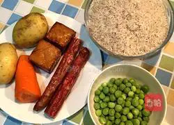 How to make colorful braised rice 1