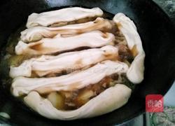 土豆炖肉粘卷子的做法图解7