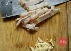 胡萝卜木耳豆皮盖浇饭的做法图解2