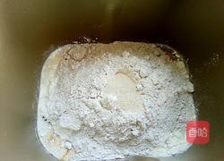 红糖黑麦花朵面包的做法图解2