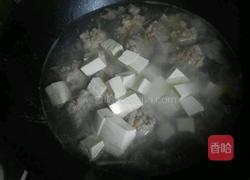 酸菜豆腐肉丸汤的做法图解3