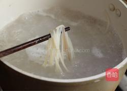 酸辣捞汁荞麦米粉的做法图解5