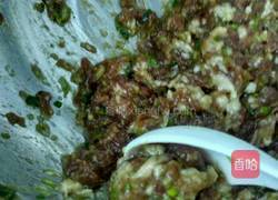 肉丸白菜汤的做法图解3