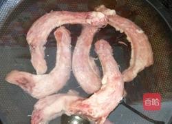 孜然风味鸡脖的做法图解1