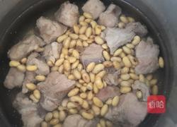 排骨苦瓜黄豆煲的做法图解3
